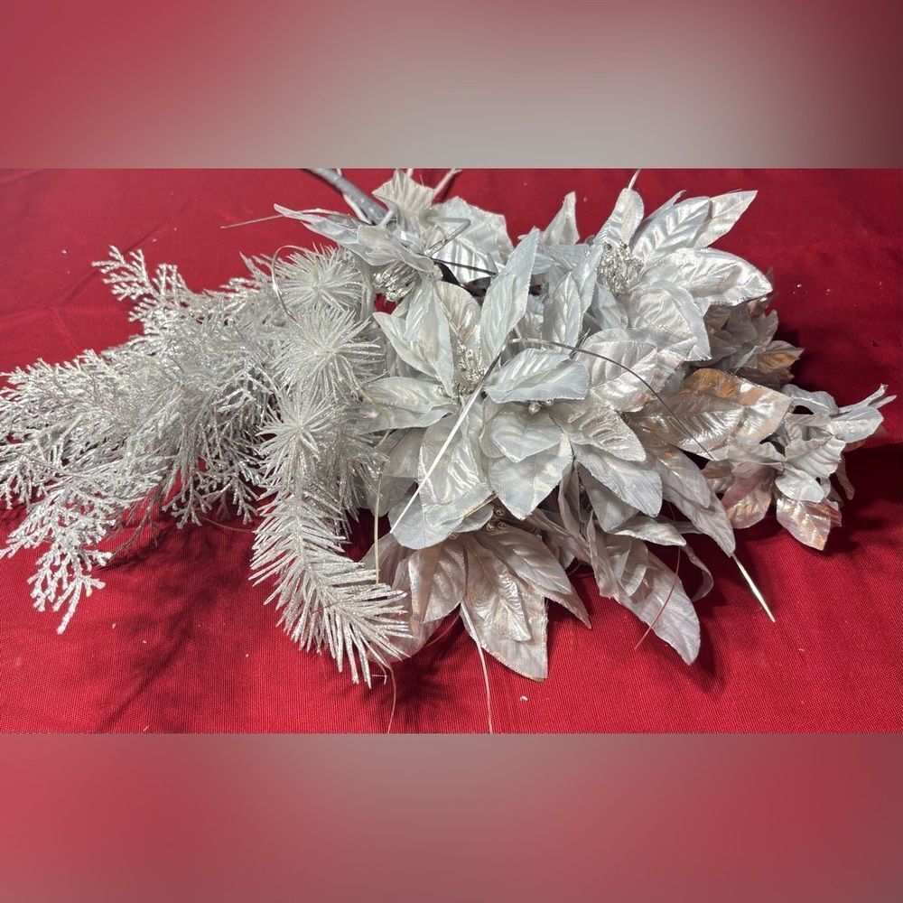 🎄❤️🎄 Silver Poinsettia & Christmas Floral Picks Christmas Tree Wreath Decoration